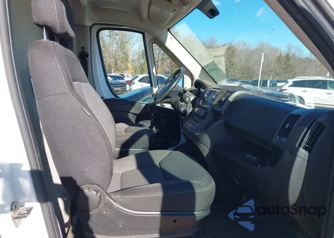 2016 Ram Promaster 3500 High Roof z USA, uszkodzony, nr VIN 3C6URVHG2GE135074